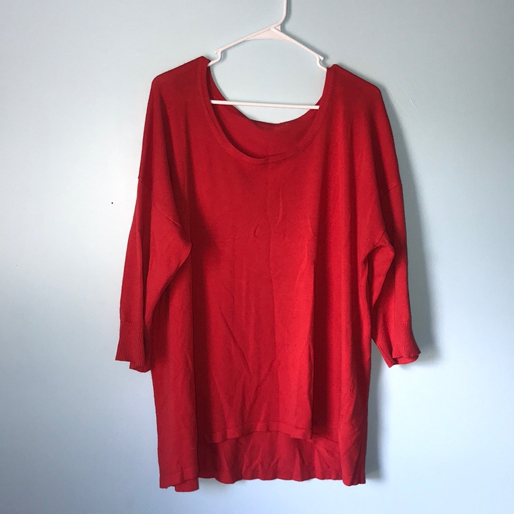 red quarter sleeve shirt